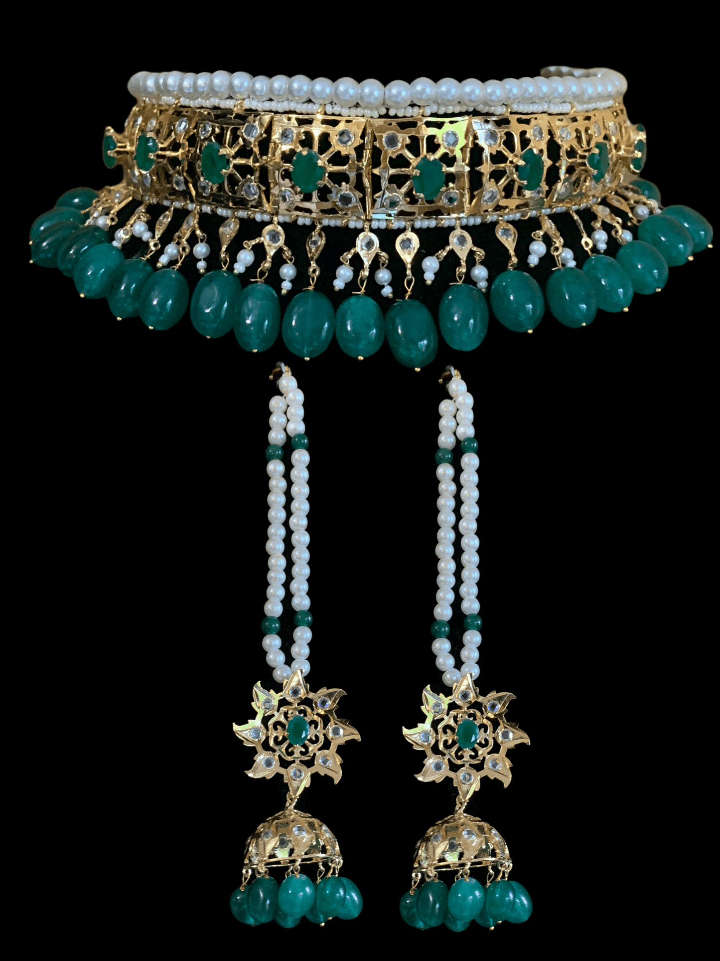 C110 jadavi lacha in emerald beads (SHIPS IN 2 WEEKS )