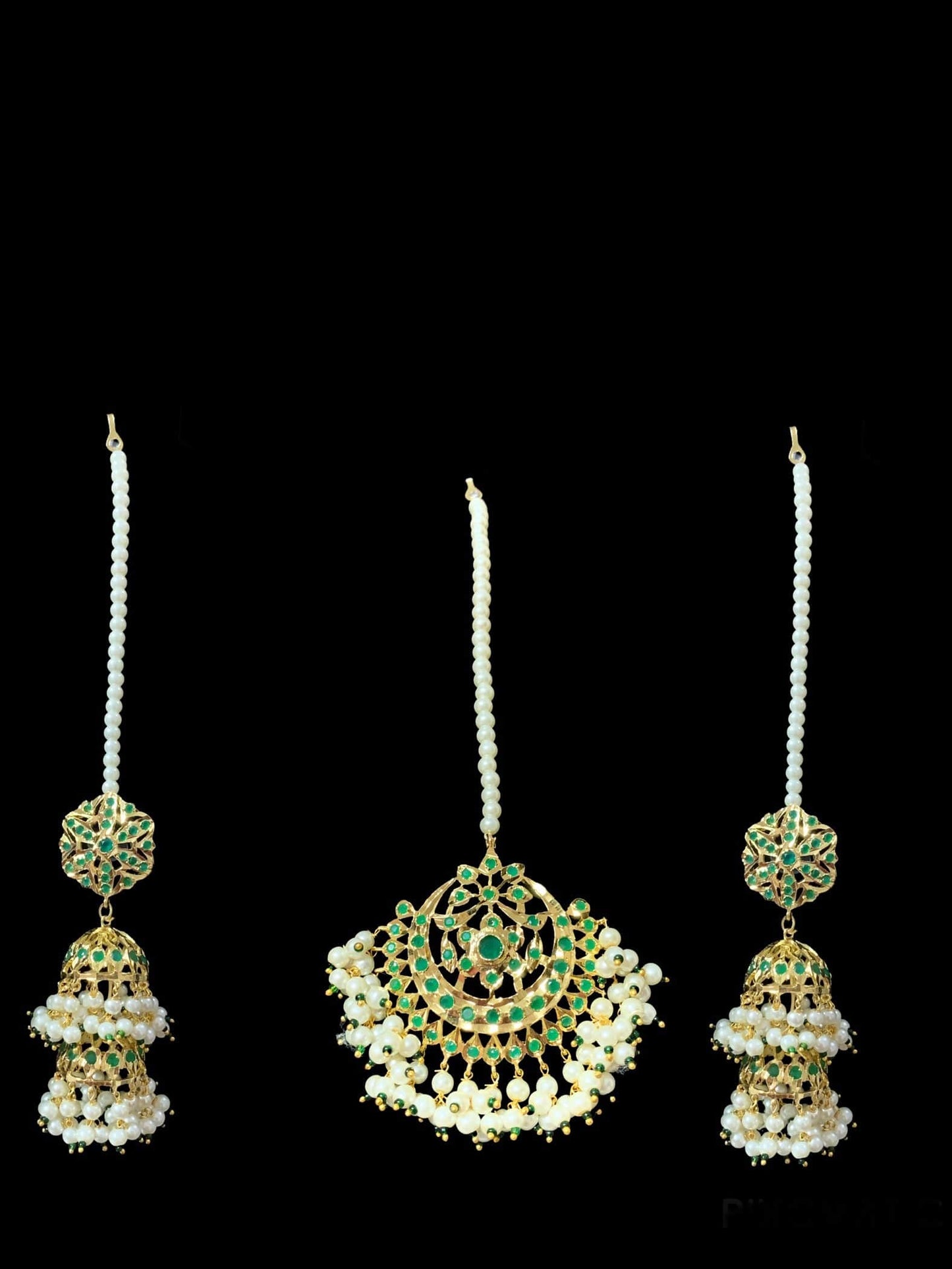 C15 Viya bridal choker set in emerald and pearls (SHIPS IN 4 WEEKS )