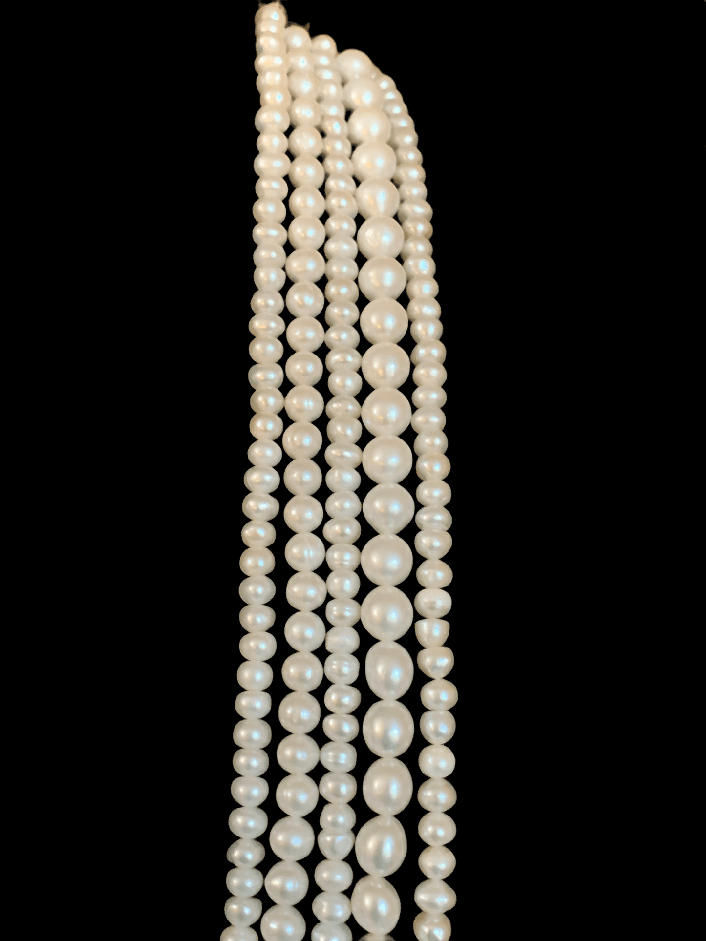 NS232 Afra freshwater pearl necklace ( SHIPS IN 4 WEEKS )