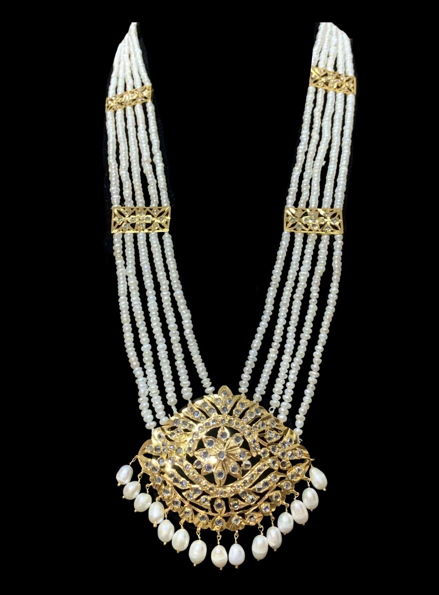 LN65 Larissa fresh water pearl necklace ( SHIPS IN 4 WEEKS )