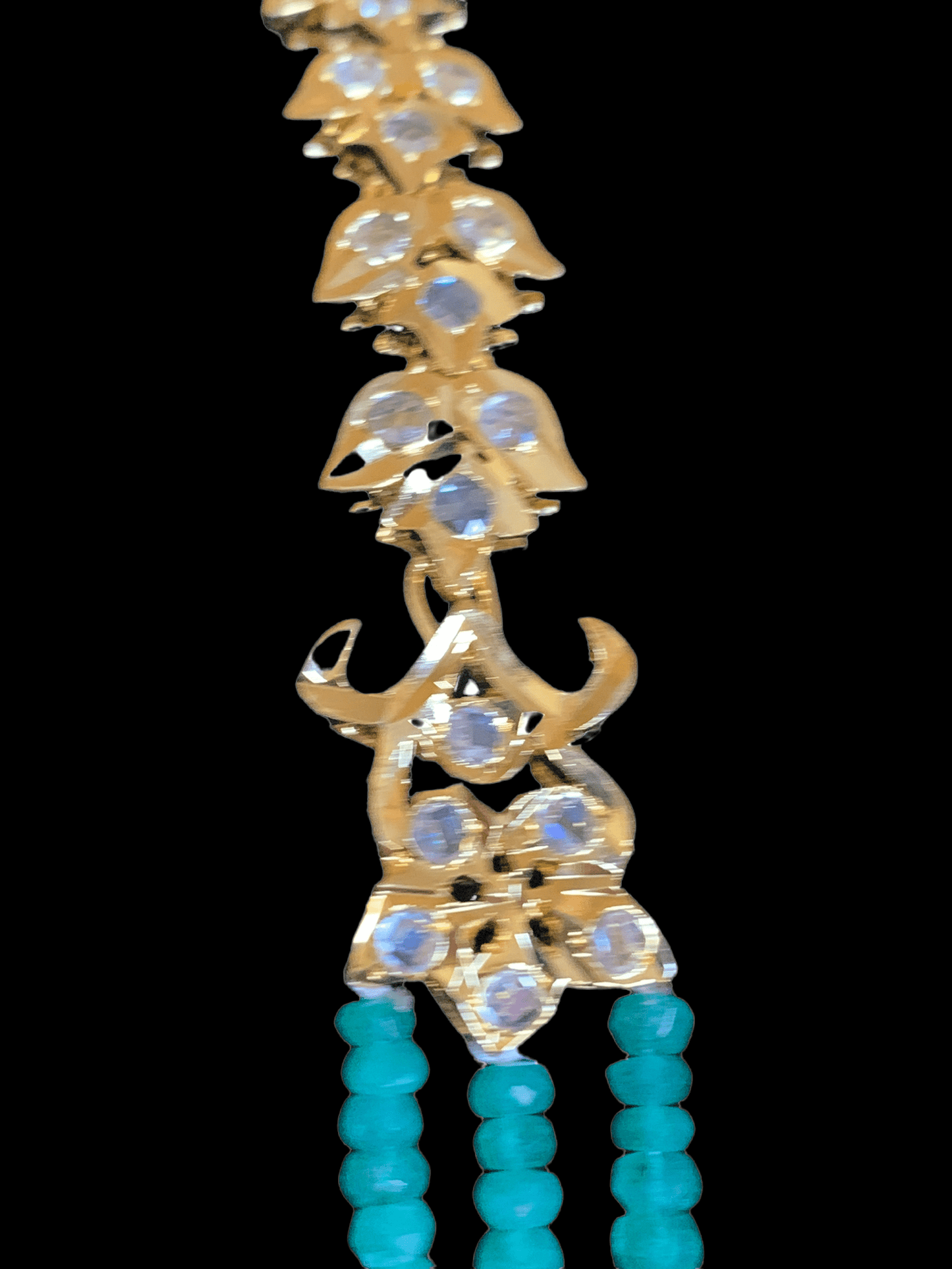 Seerat Rani haar in emeralds (SHIPS IN 4 WEEKS )