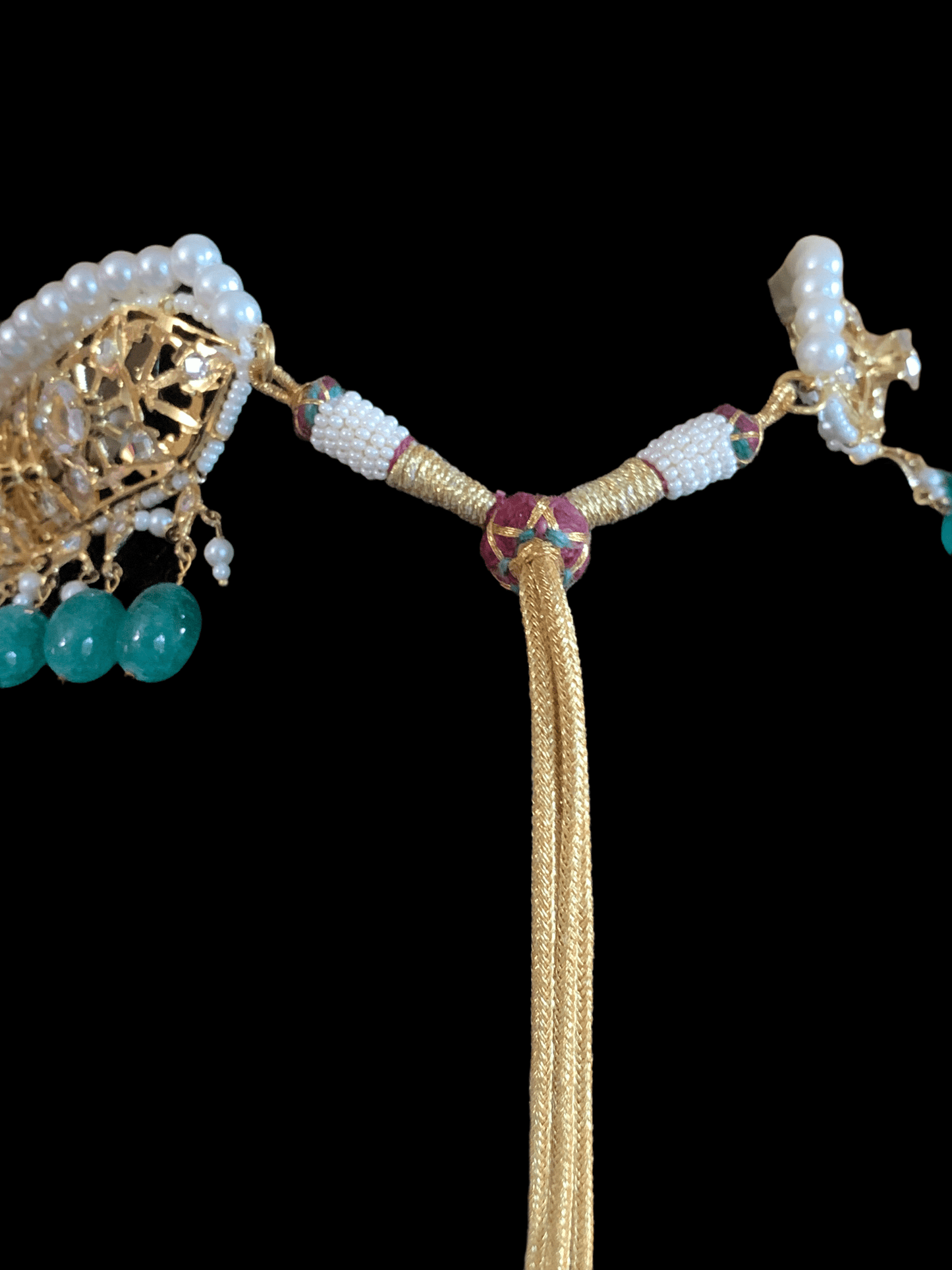 C108 Insia jadavi lacha in emerald beads (READY TO SHIP )