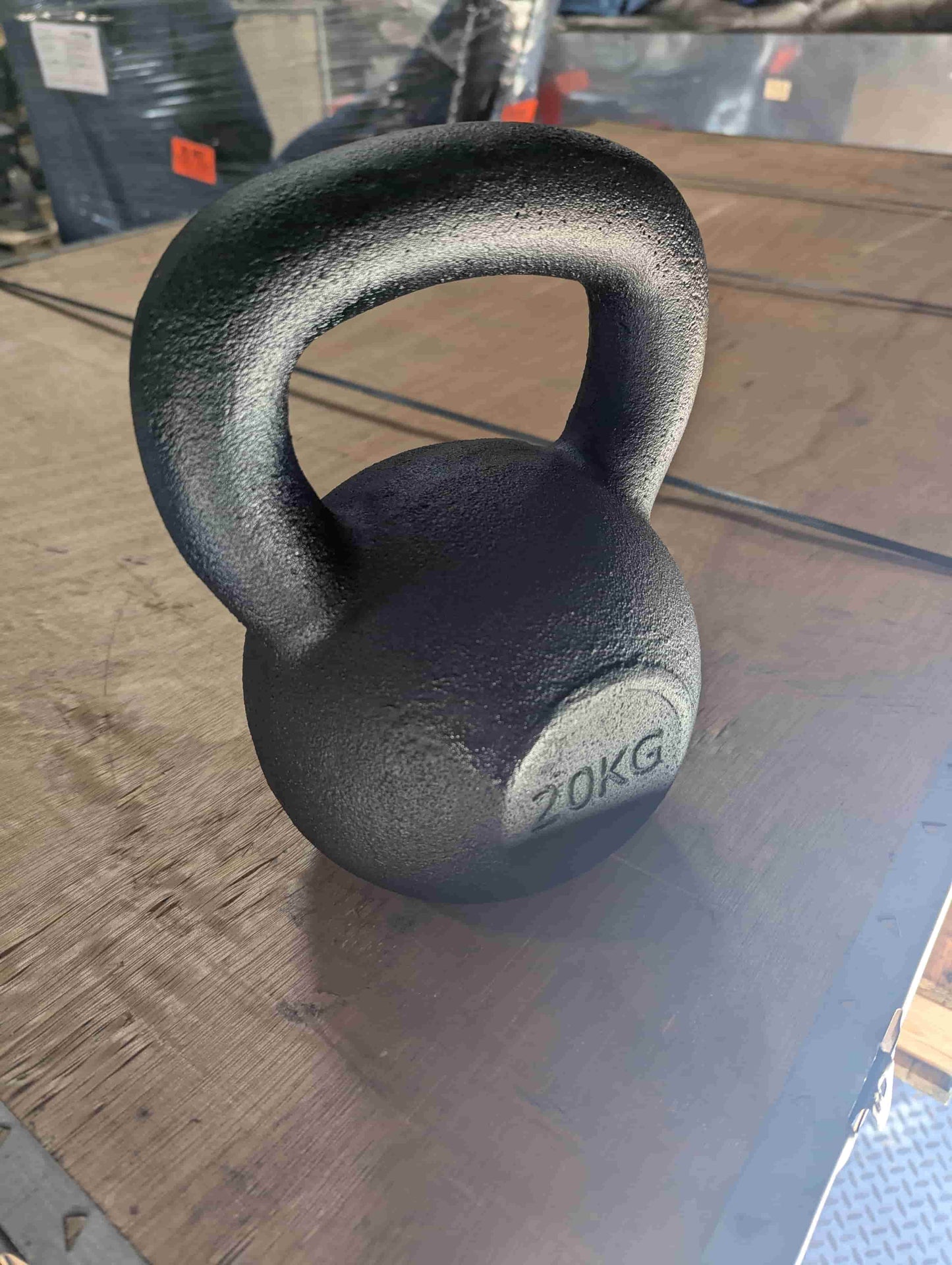 Kettlebell - Muscle D Fitness - Cast Iron - Heavy Duty (Kettlebell Only)