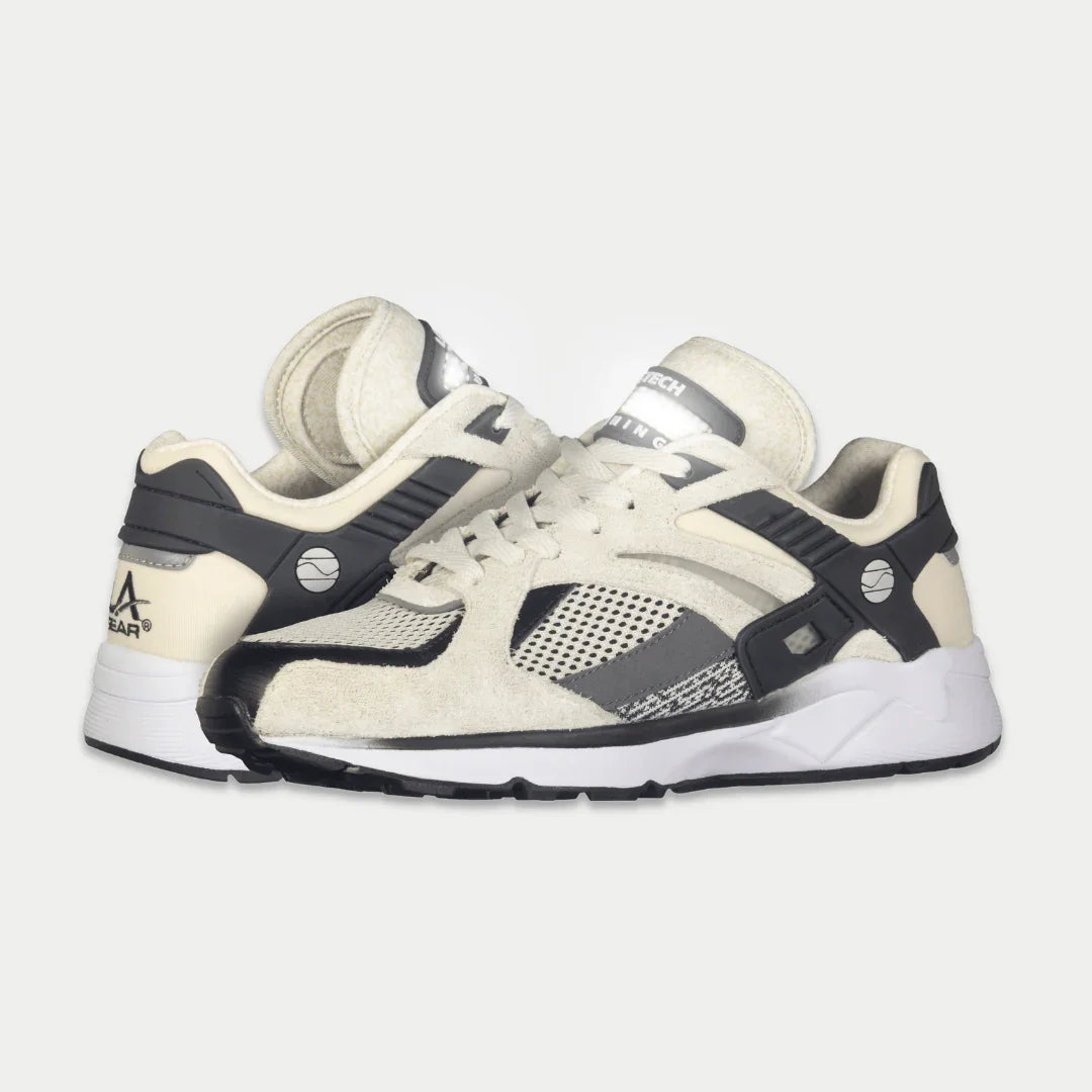 LA Gear Women's Catapult Light-up Lowtop | White x Black