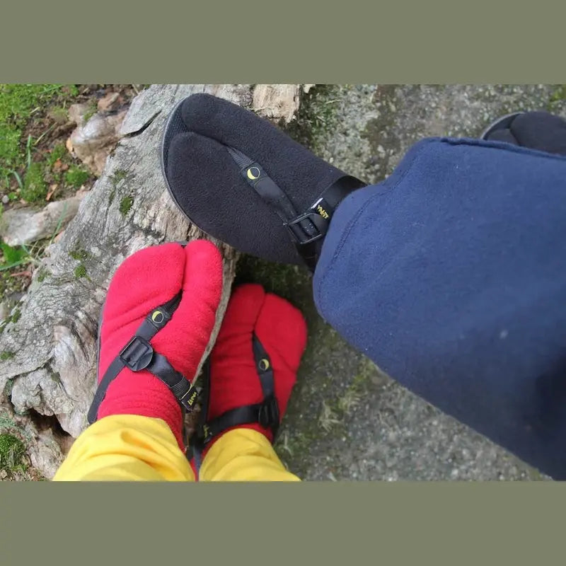 Polar Feet Fleece Tabi Socks - Black