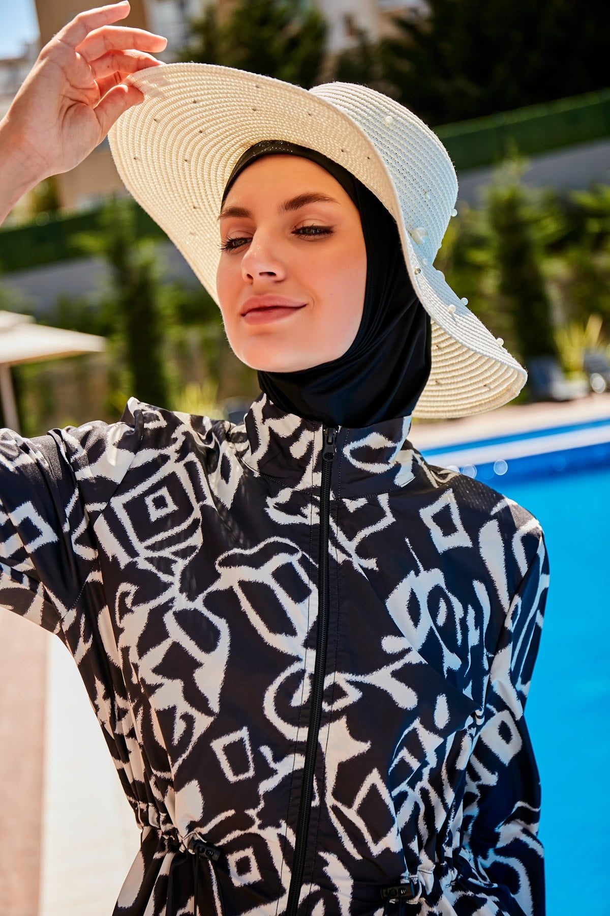 Patterned Full Coverage Modest Swimsuit R2303