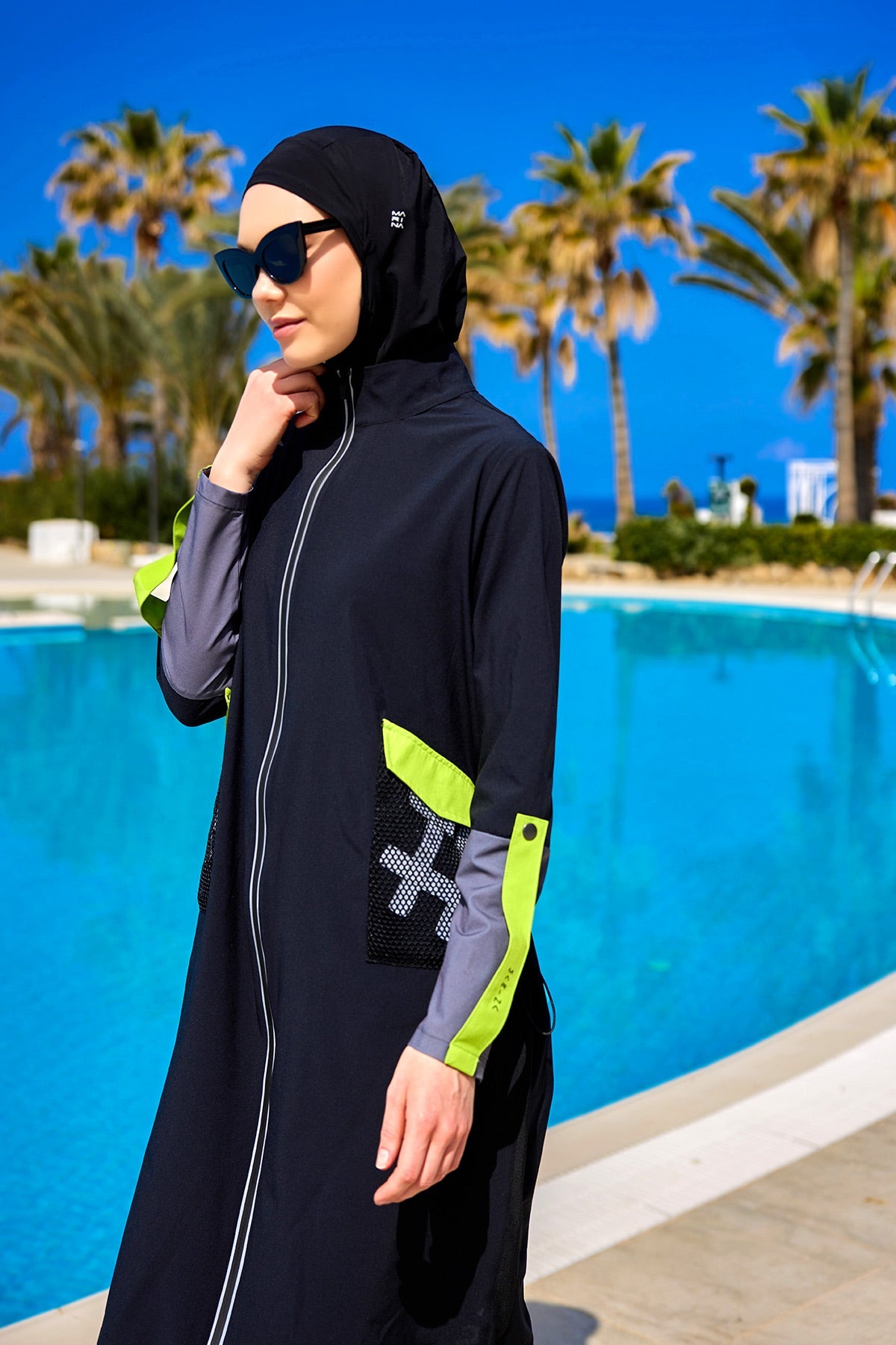 Black Full Coverage Modest Swimwear with Mesh Pocket – M2522