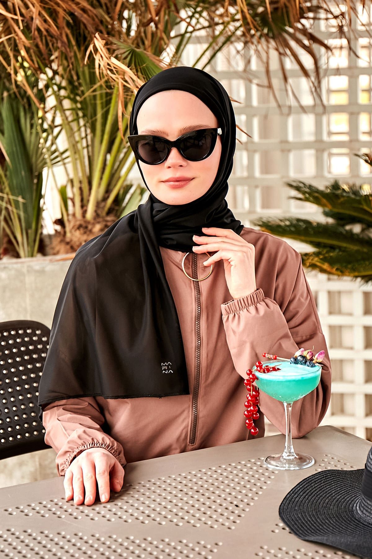 Black Blue Mesh Practical Shawl Cap B2401
