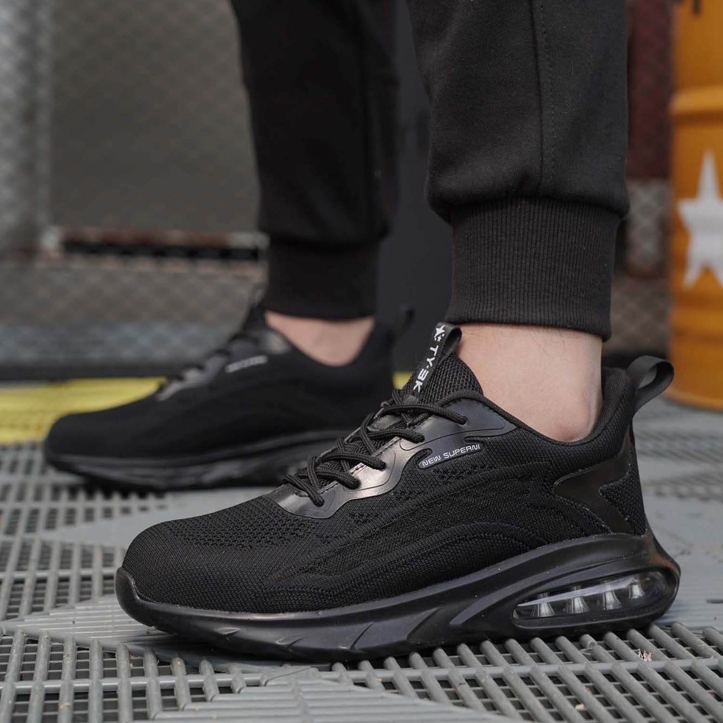 Maven Air Cushion Comfortable Steel Toe Sneakers