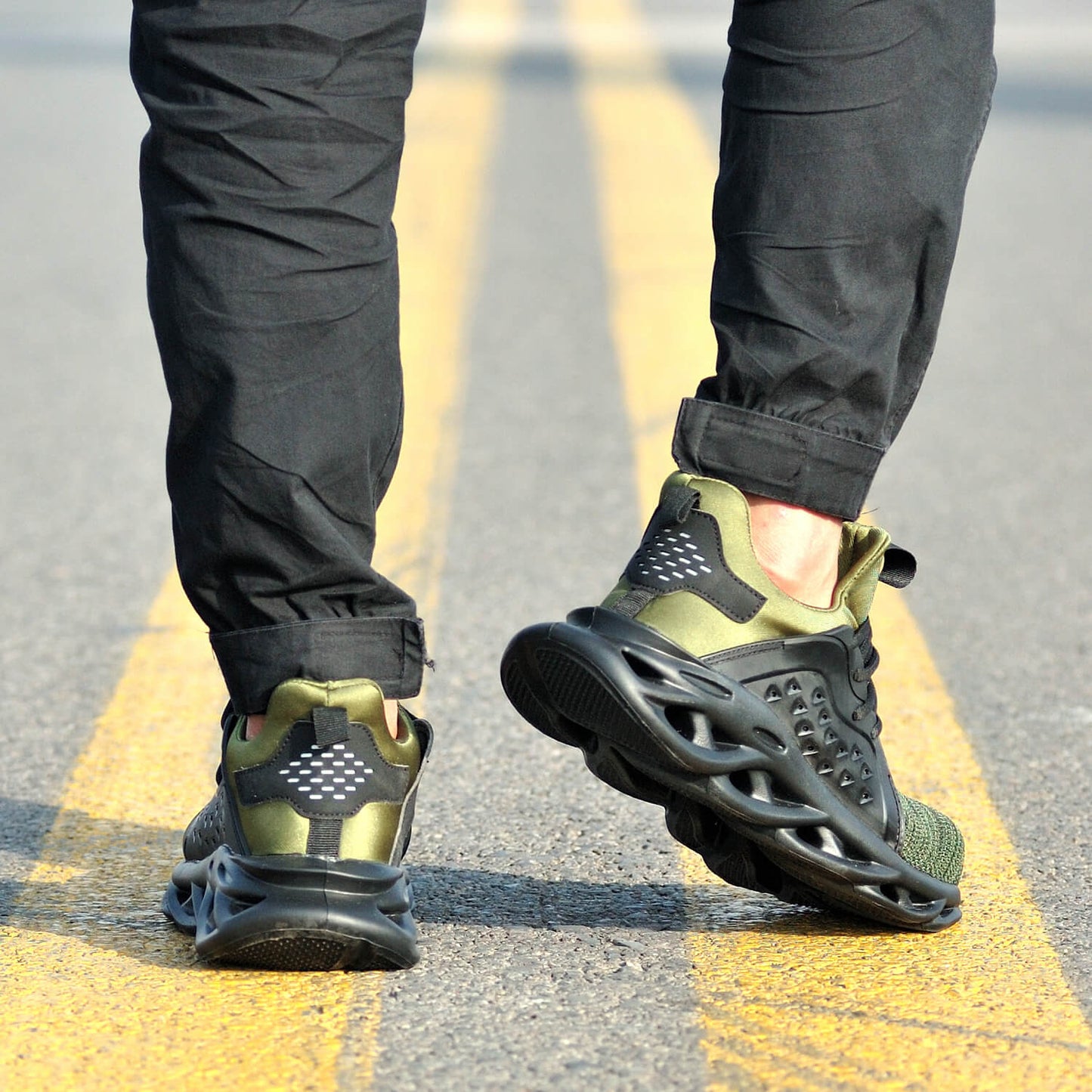 Maven Athletic Steel Toe Work Sneakers
