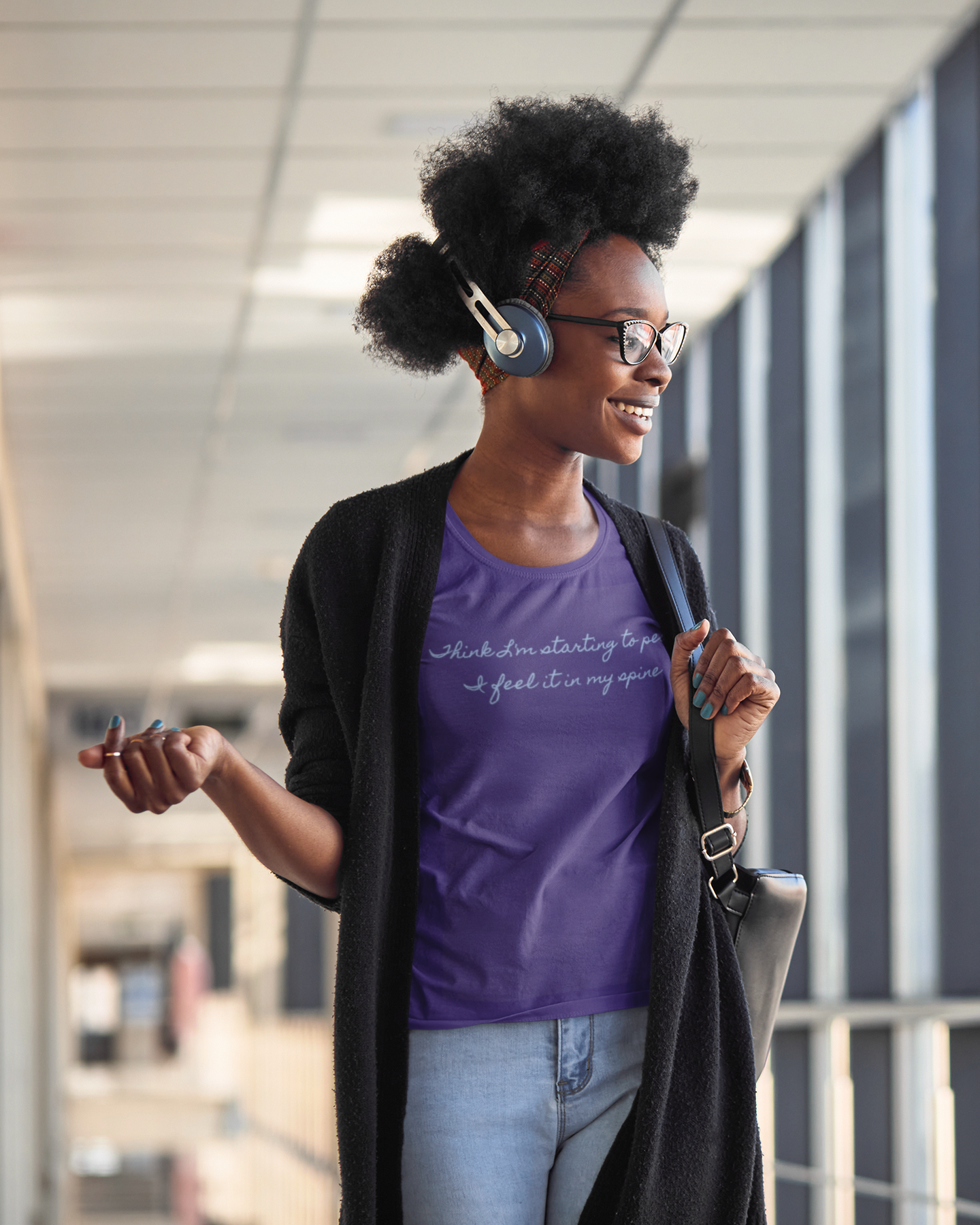 Peaking Women's Midweight Premium Tee