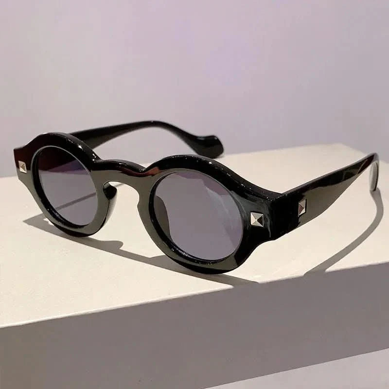 Retro Round Sunglasses