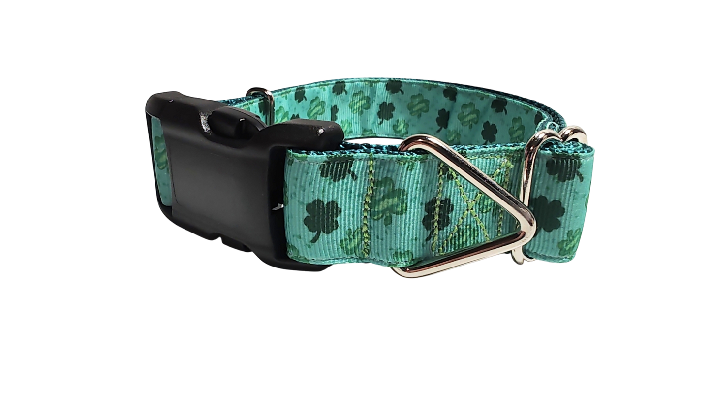 Lucky Clover Nylon Dog Collar