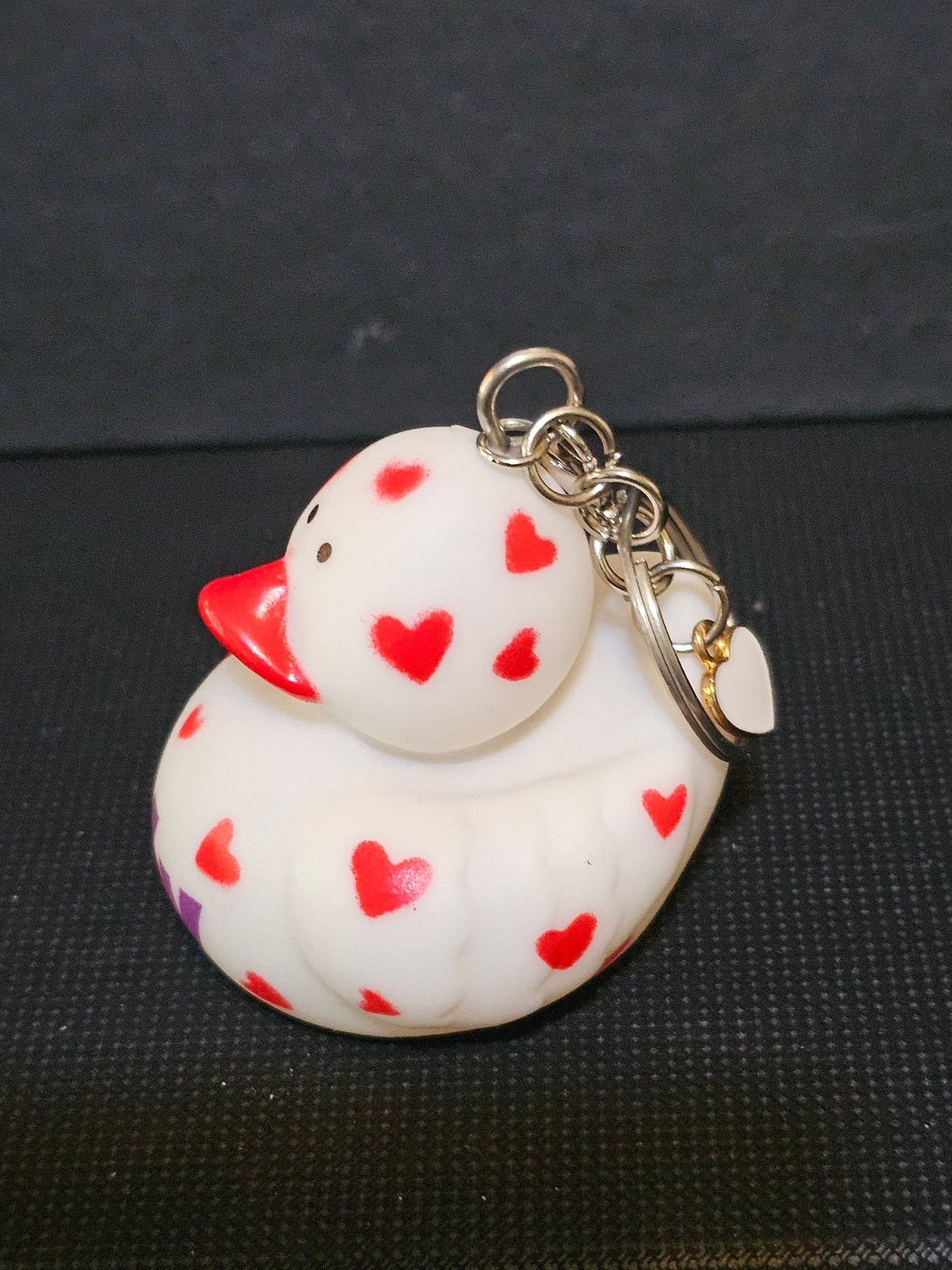 Valentine duck keychain