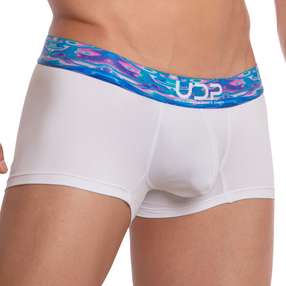 UDG003 Last Call Trunk