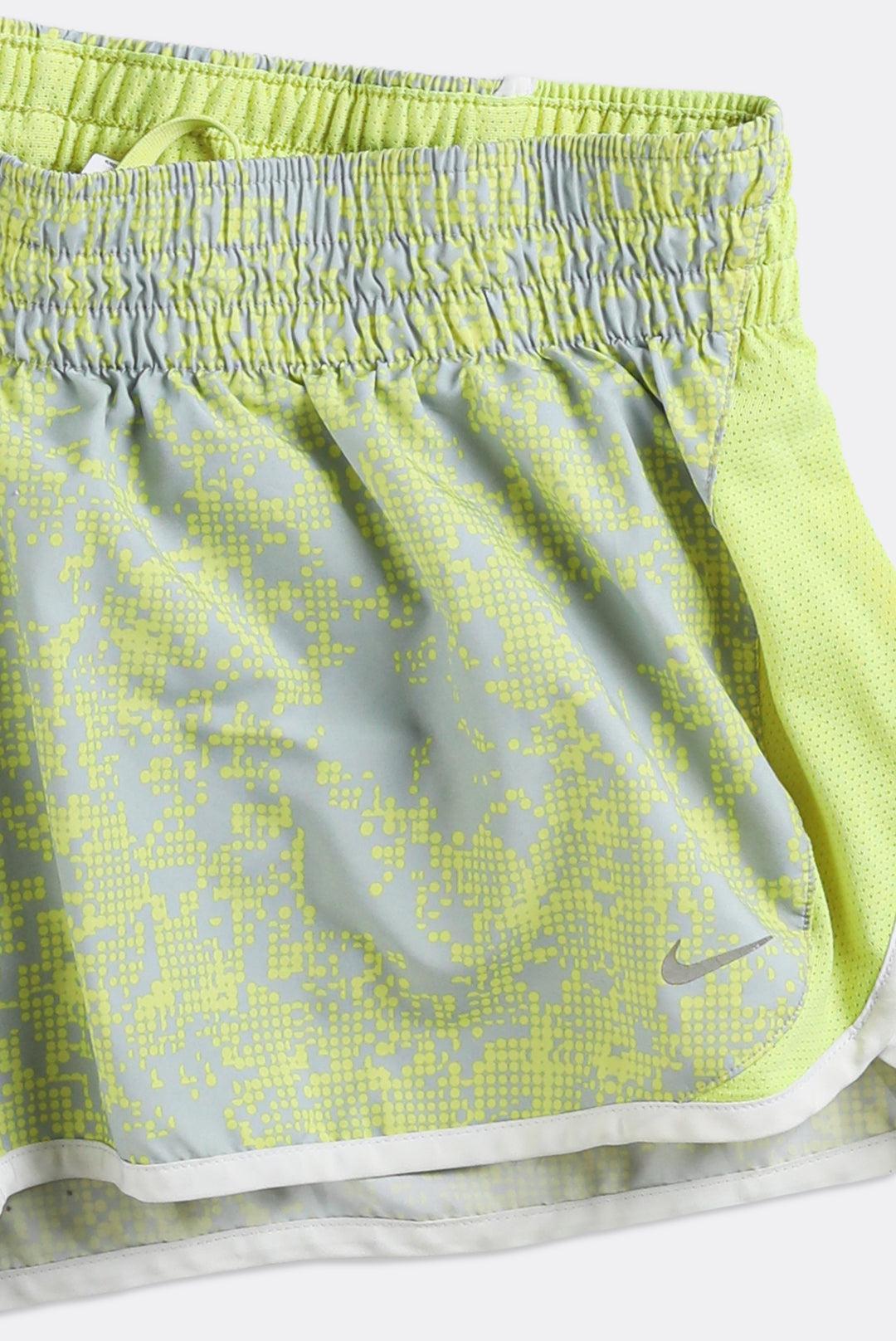 Vintage Nike Shorts - M
