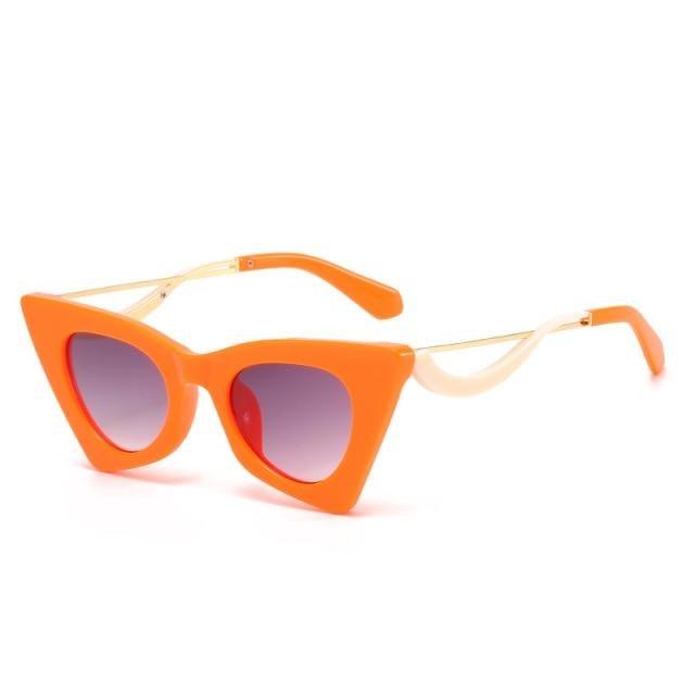 Vintage Square Cat Eye Sunglasses Women Retro Trendy Cat eye Sunglasses Classic Fashionable , Decent Personality & Wind Sunglasses In Retro Box Trending Street Style Sunglasses For Men & Women