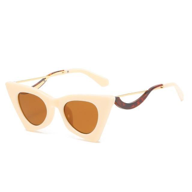 Vintage Square Cat Eye Sunglasses Women Retro Trendy Cat eye Sunglasses Classic Fashionable , Decent Personality & Wind Sunglasses In Retro Box Trending Street Style Sunglasses For Men & Women