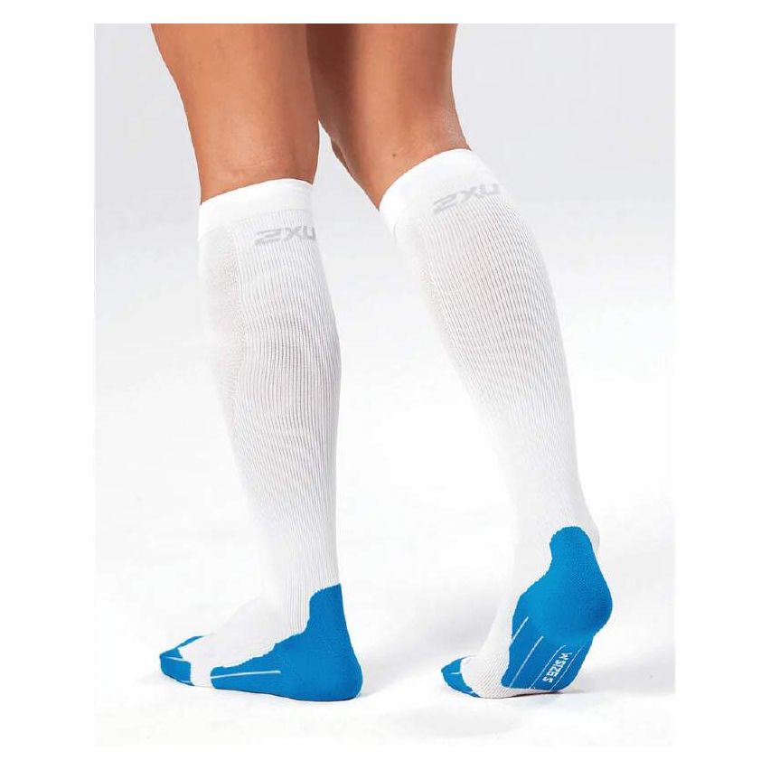 2XU Women's Compression Performance Run Sock - WA2443e (White/Vibrant Blue) Small
