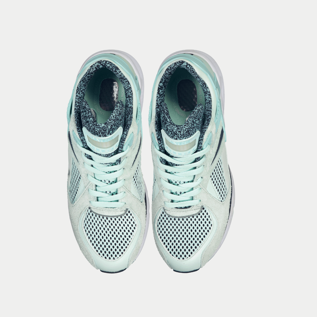 LA GEAR WOMEN'S LOWTOP CATAPULT