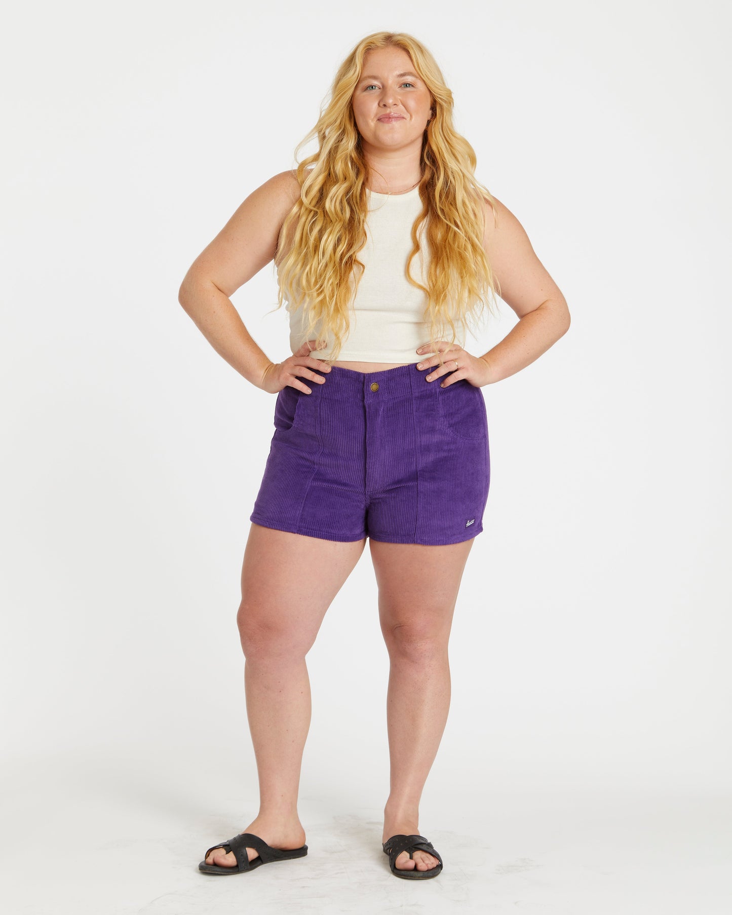 Women's Short (Plum)