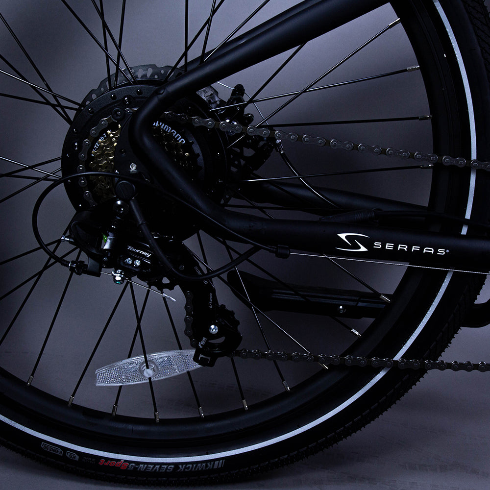 Serfas eDASH 350W E-Bike Step-over