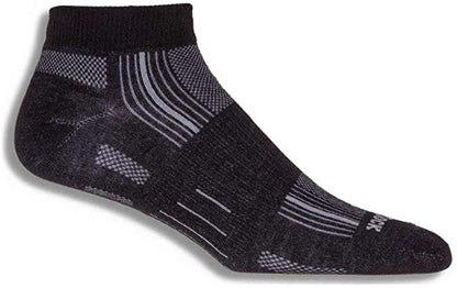 WrightSock Men's Stride Lo Socks, Black, Small