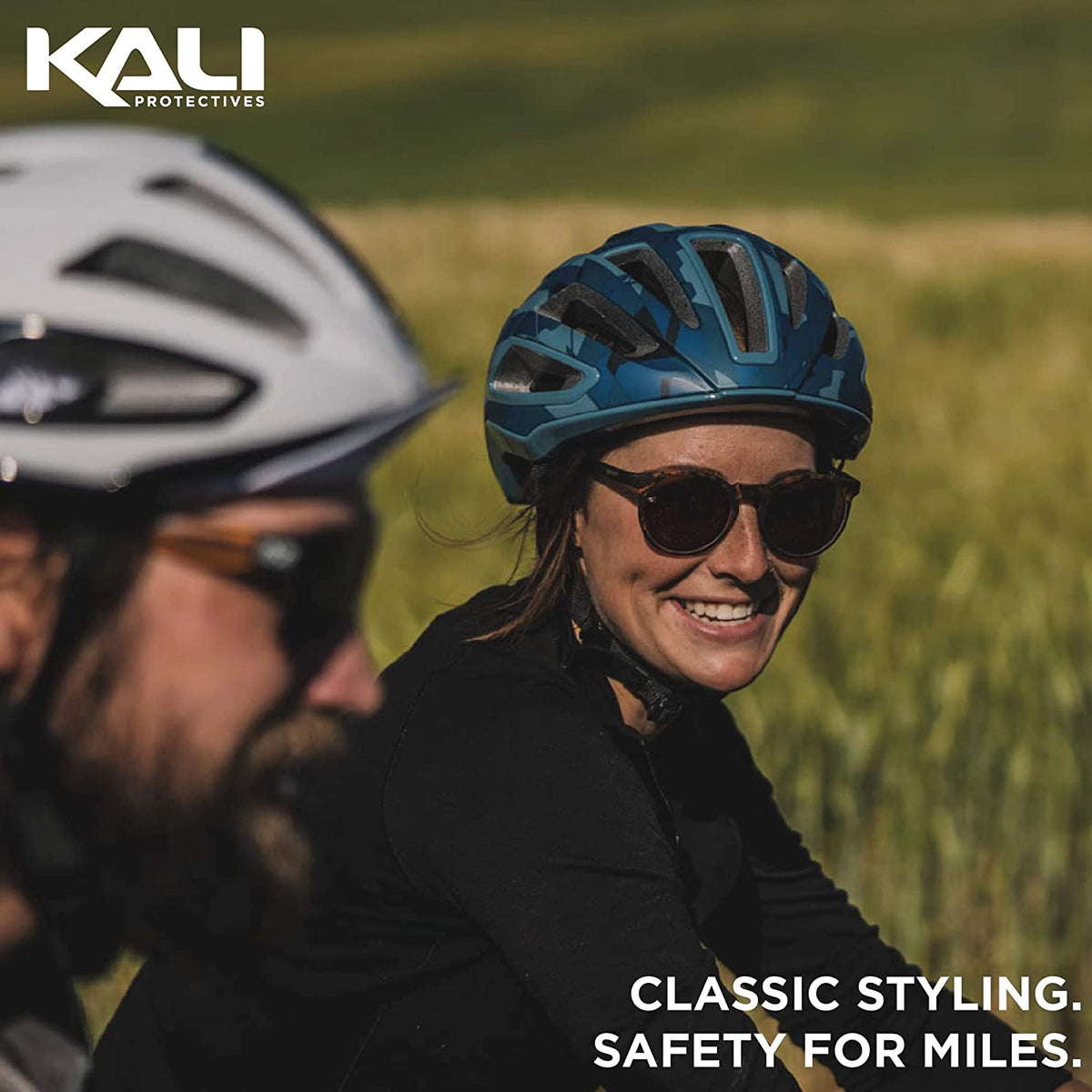 UNO Road Helmet - Solid Matte White / Black