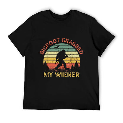 Funny Retro Bigfoot, Bigfoot Grabbed My Wiener Design T-Shirt
