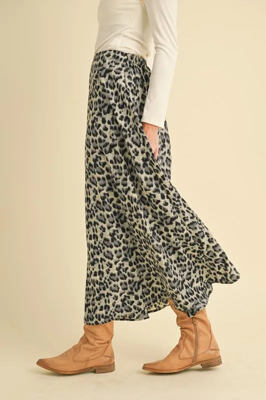Aemi+Co Leopard Midi Skirt – Chic Animal Print Midi