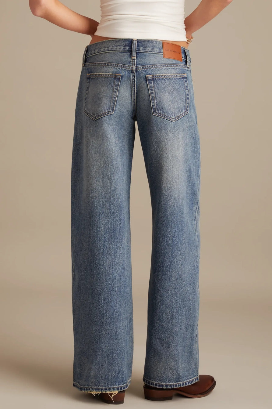 [150926-420] WOMENS LUCKY BRAND SUPER LOW RISE ULTRA WIDE ANKLE LENGTH - GET LOW WASH