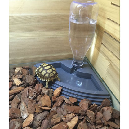 Space-Saving Corner Reptile Water Dispenser & Step Ramp