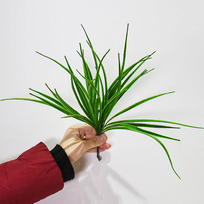 Artificial Habitat Greenery: Realistic Plants & Hanging Accents
