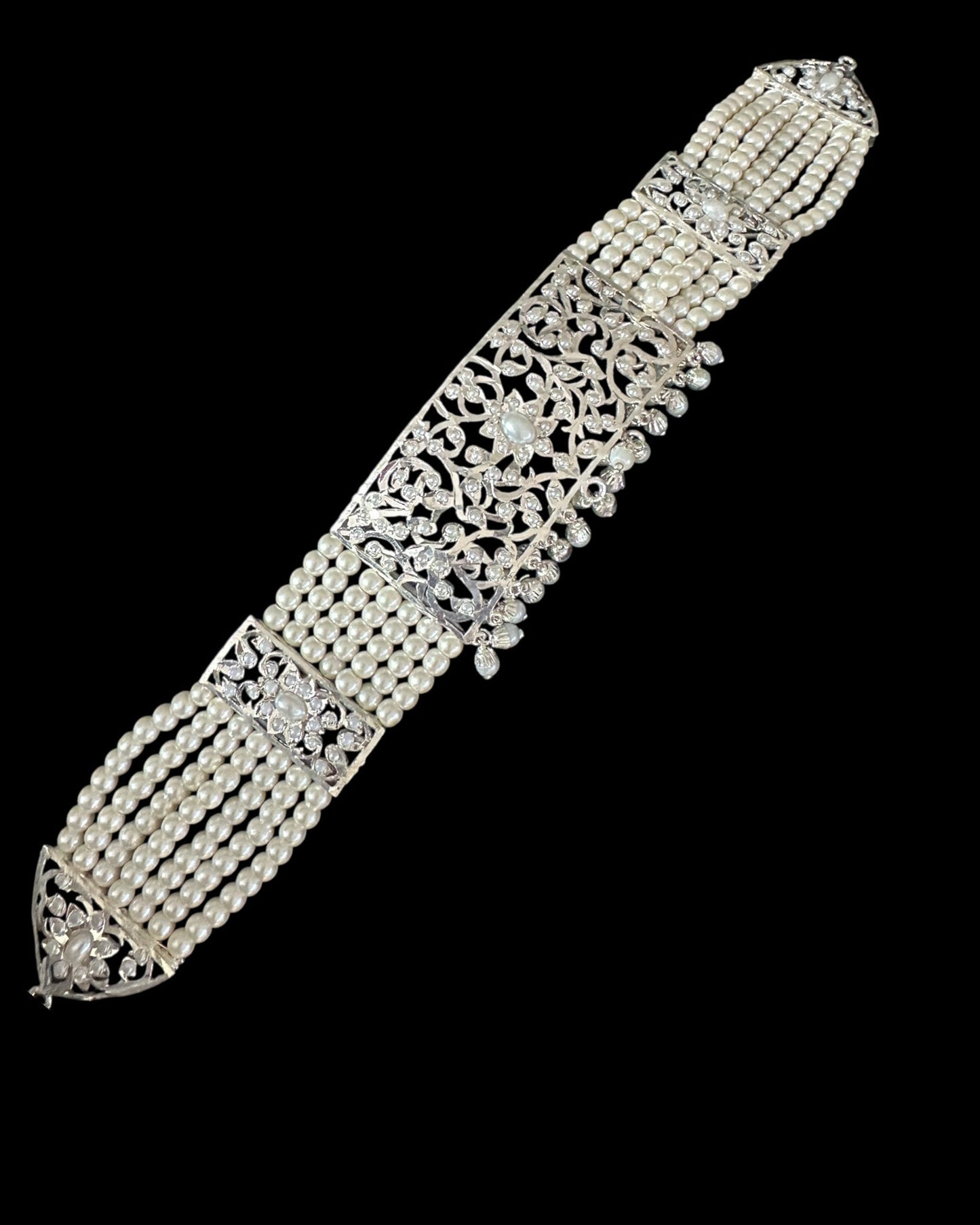 C569 Silver plated jadau choker in pearls ( SHIPS IN 4 WEEKS )