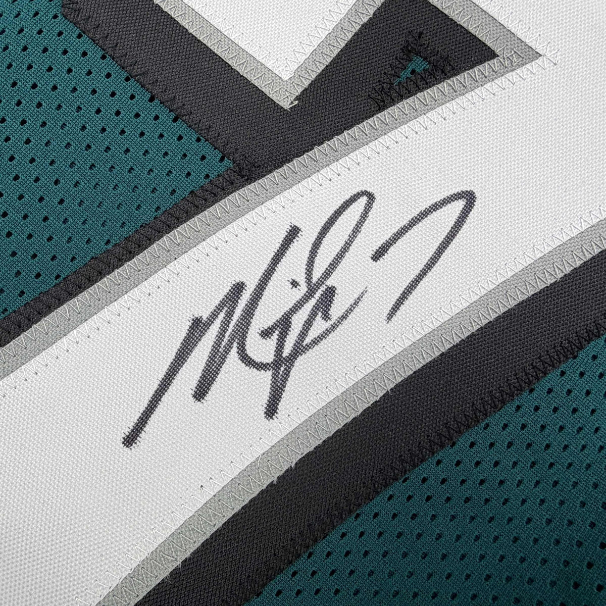 Autographed/Signed Michael Mike Vick Philadelphia Green Football Jersey Beckett BAS COA