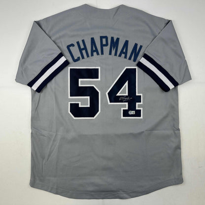 Autographed/Signed Aroldis Chapman New York Grey Baseball Jersey Beckett BAS COA