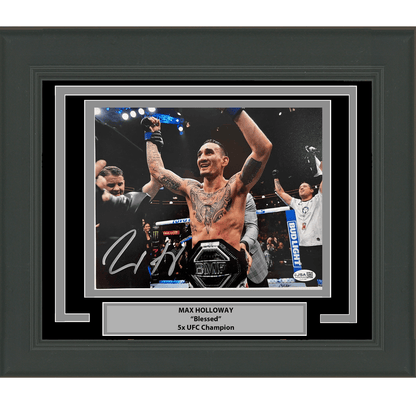 Framed Autographed/Signed Max Holloway UFC MMA Black Fighting 8x10 Photo Beckett BAS COA