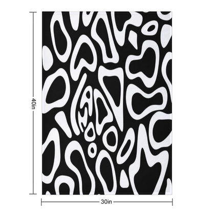 Lando Norris 2024 White Helmet Pattern Throw Blanket