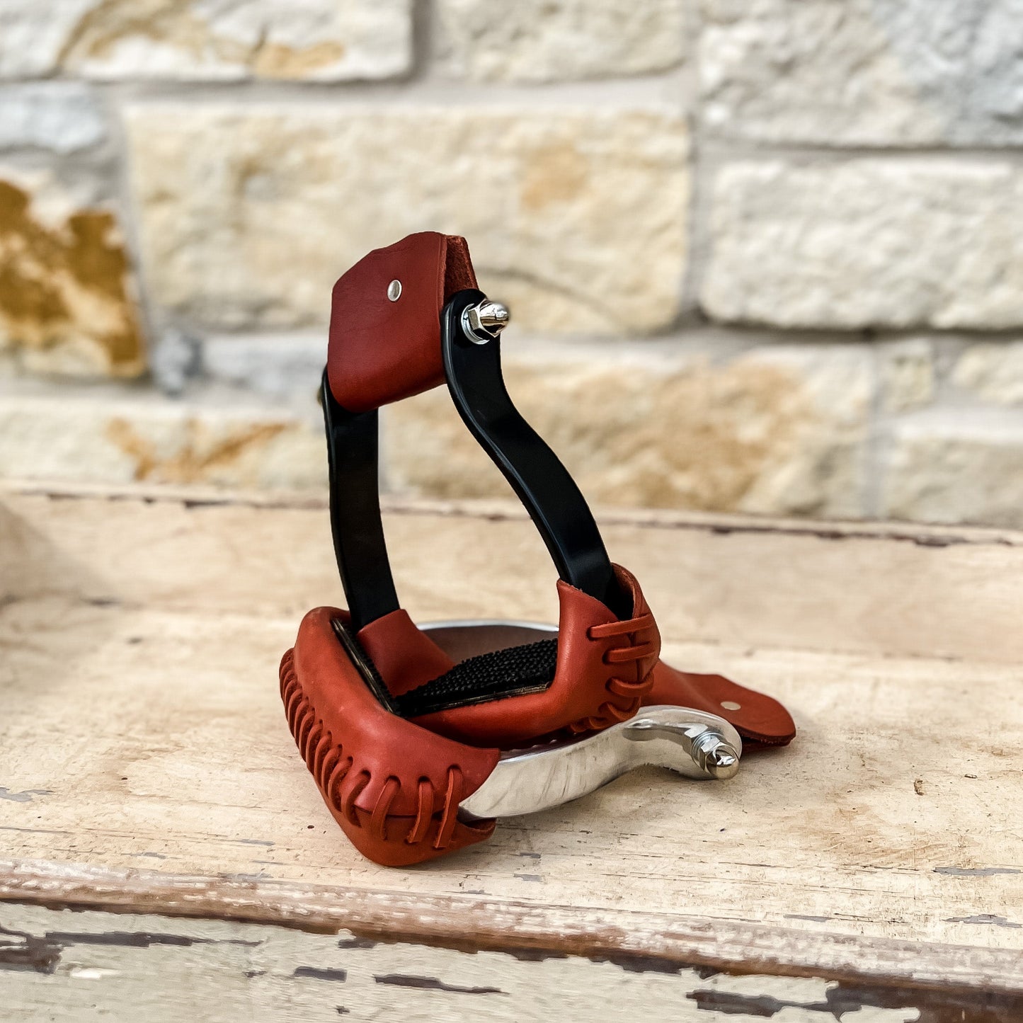 AJ Tack Aluminum Barrel Racing Stirrups Tanned Leather Tread