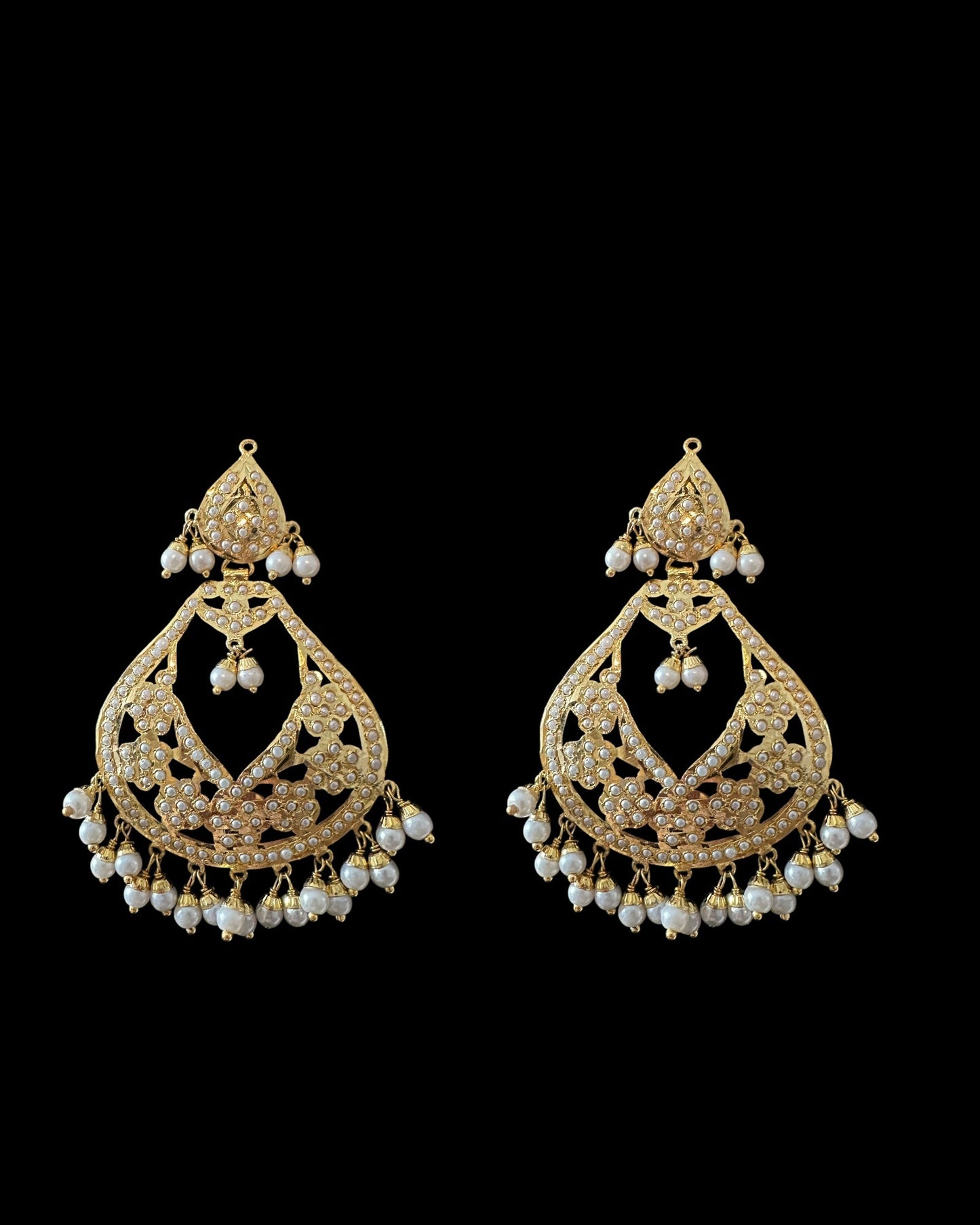 Jadau chandbali earrings tika in pearls ( READY TO SHIP )