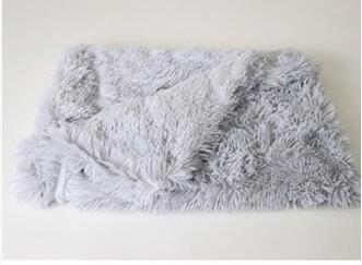 Warm Soft Wool Pet Blanket