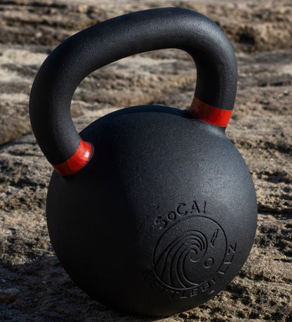 32 kg (70 lb) Powder-Coated Cast-Iron Kettlebell – Black | SoCal Kettlebellz