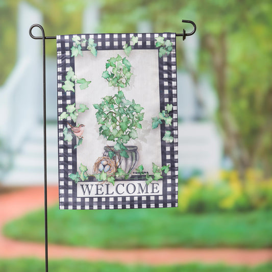 Potting Shed Topiary Garden Strie Flag