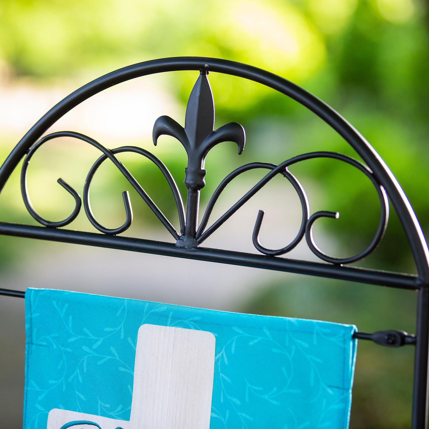 Fleur de Lis Garden Flag Arbor Stand