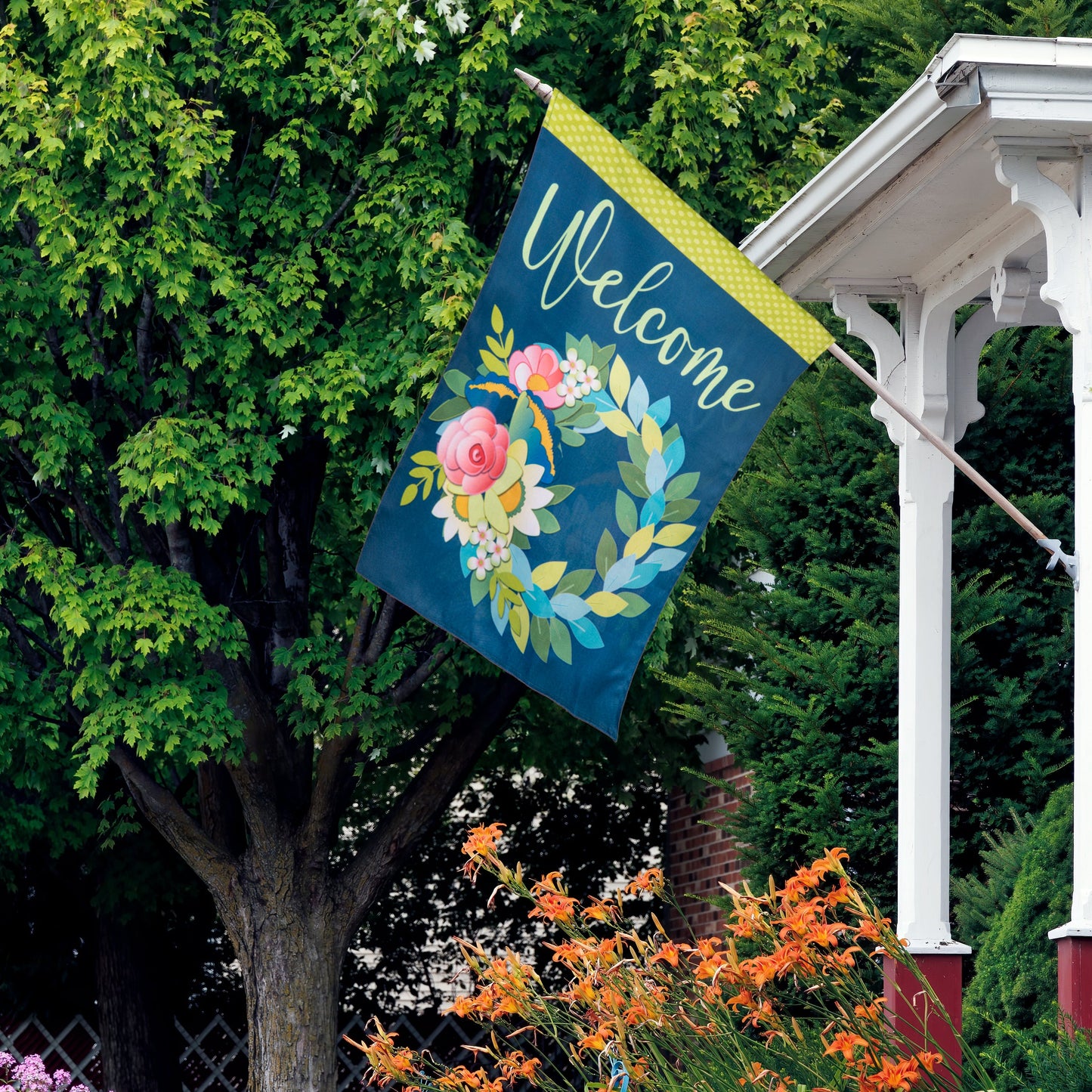 Flower Garden House Burlap Flag