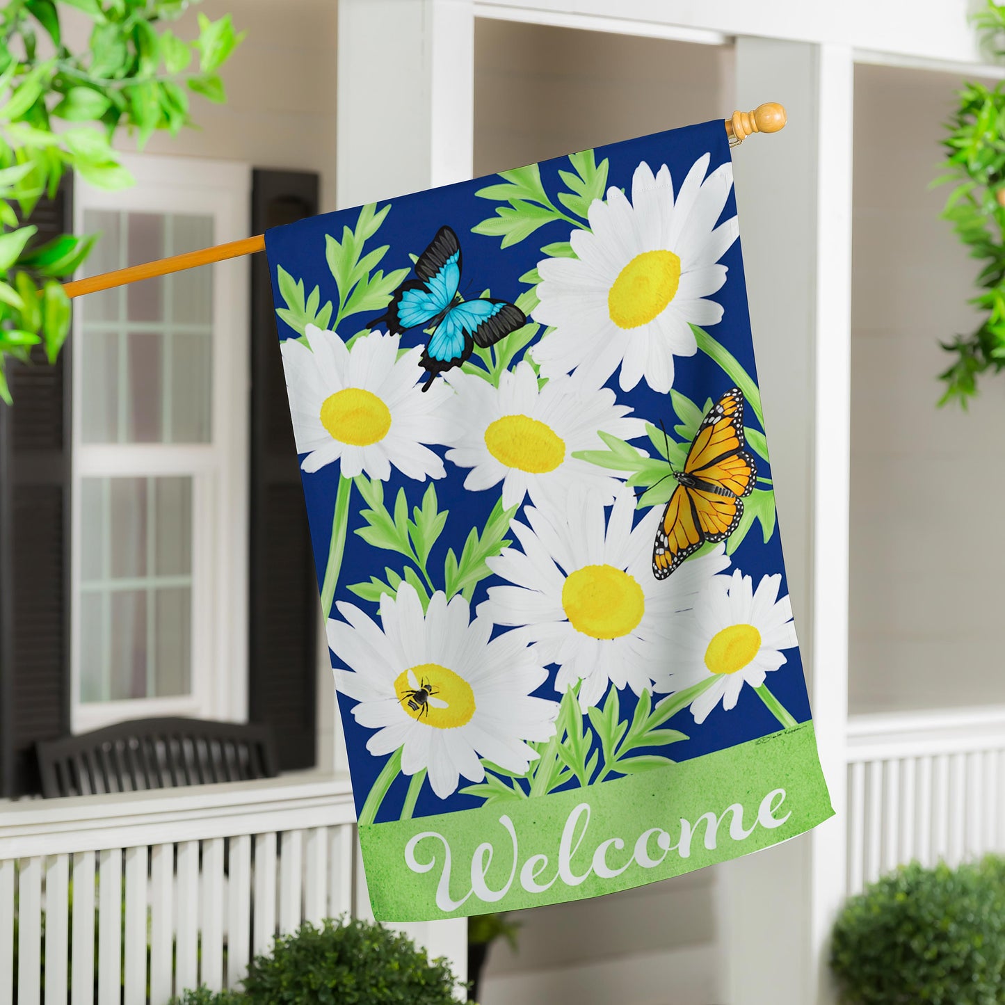 Daisy House Suede House Flag