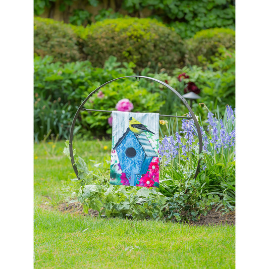 Metal Outdoor Sculptural Décor for Displaying Planter or Flag