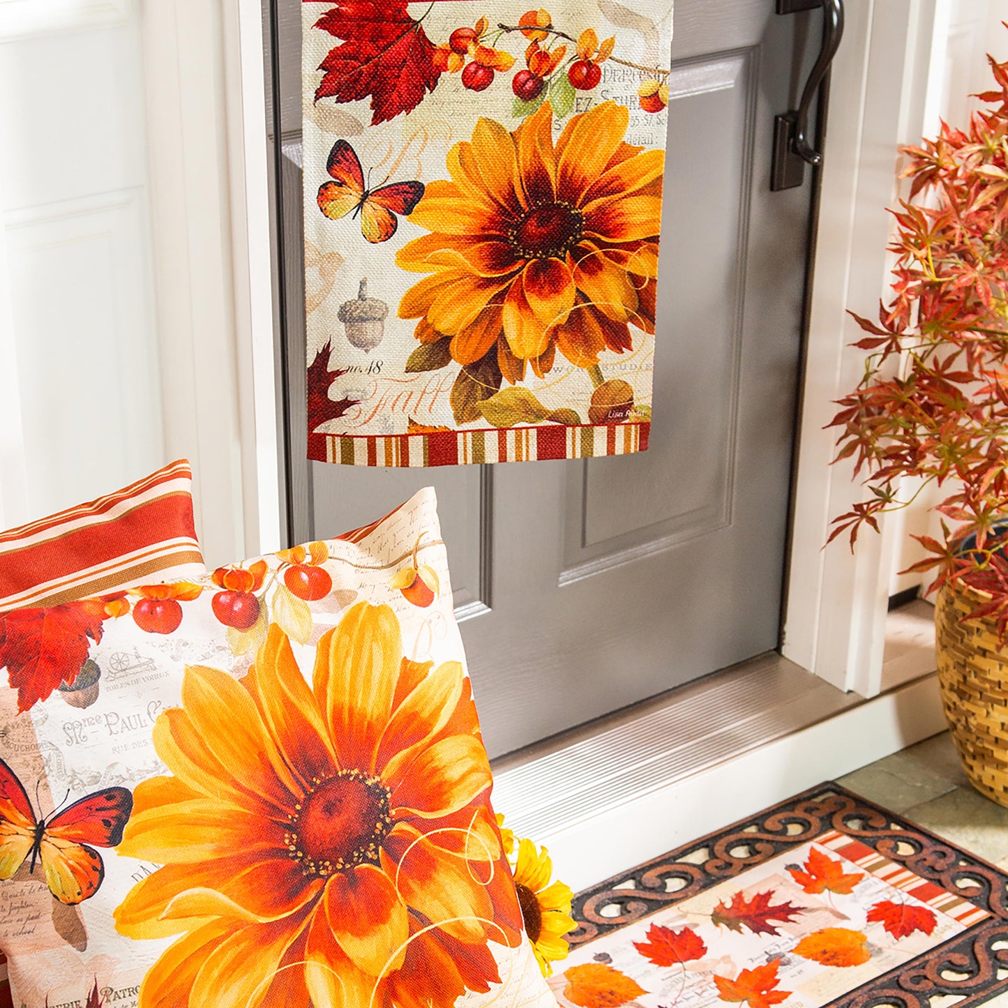 Fall In Love Garden Textured Suede Flag