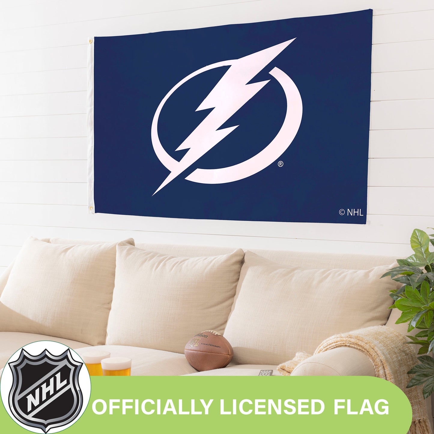 Tampa Bay Lightning Single Sided Flag with 2 Grommets, 3'x5'