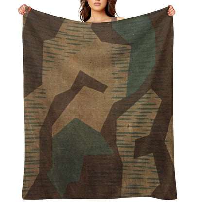 Splintertarn German Ww2 Camouflage (Version 2) Throw Blanket